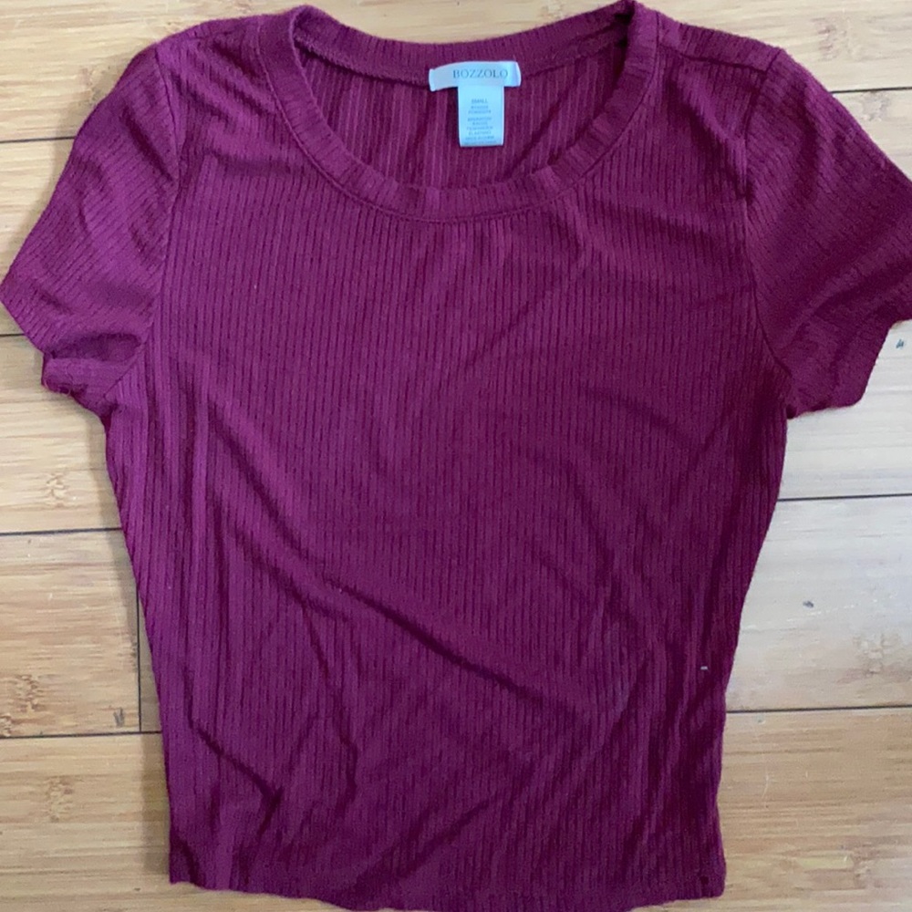 tillys maroon crop top t shirt